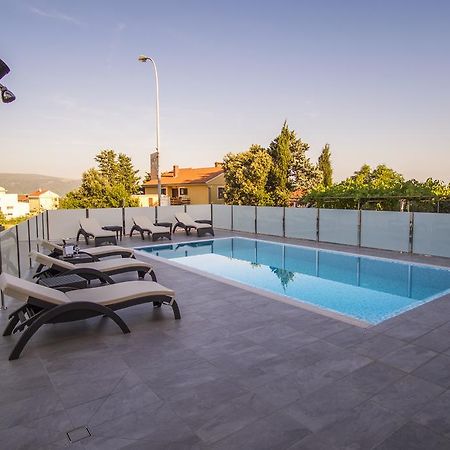 Apartments & Rooms Krk Крк Экстерьер фото